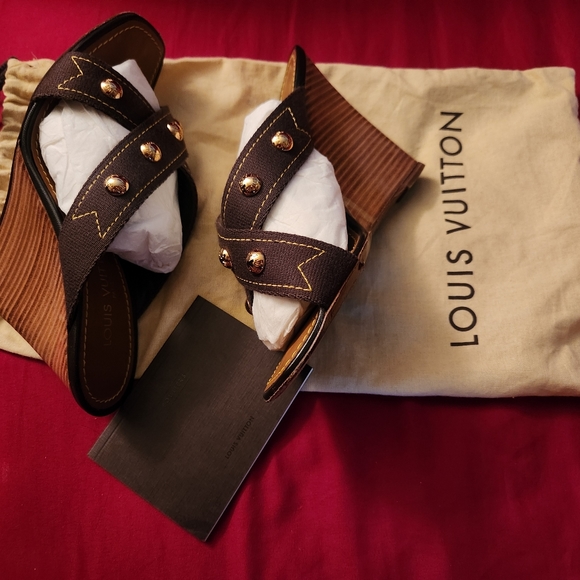 Louis Vuitton wedge sandals**SOLD** - Picture 2 of 12